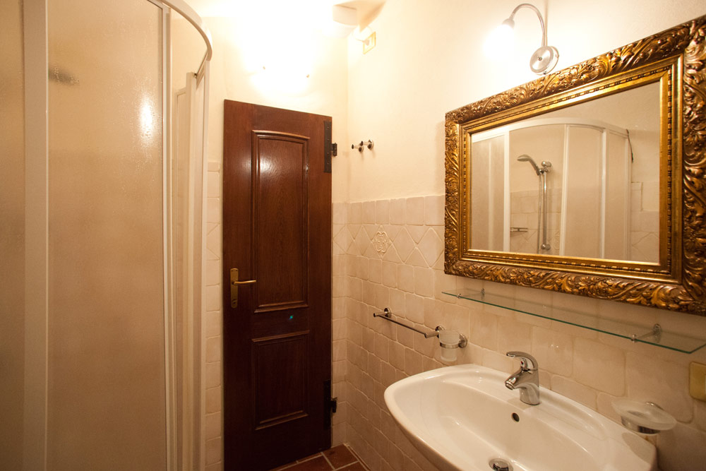 Relais Corte dei Turchi Longiano-Emilia Romagna-bagno-appartamento